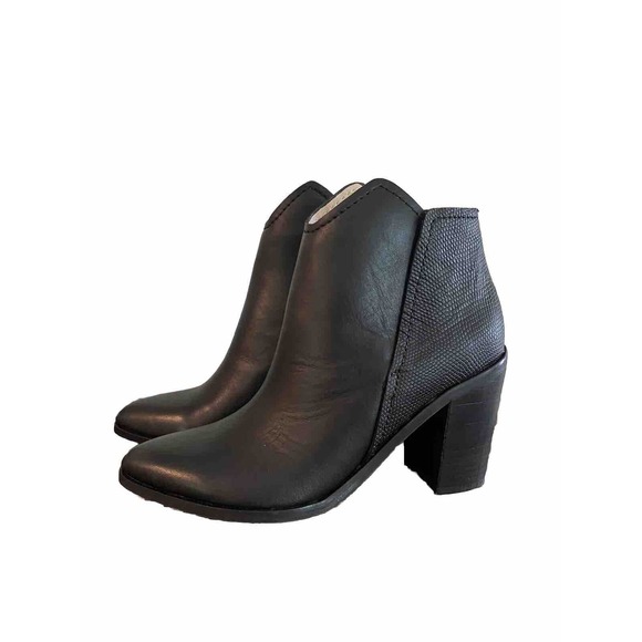 New Dolce Vita Rozane Snakeskin Embossed Leather Pull-on Booties Black Kors Sz 7 - Picture 2 of 7